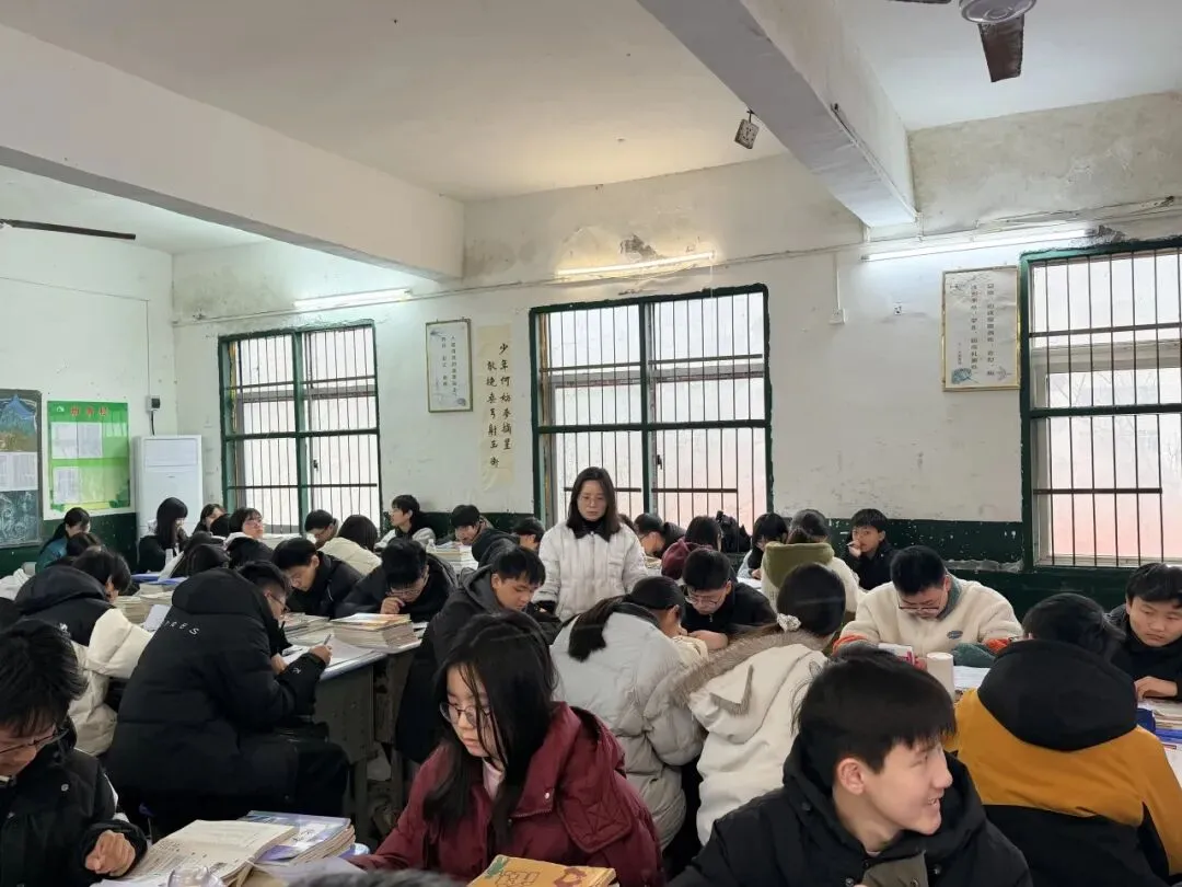 三校联研备中考 春日教研促成长-第21张图片-四季读书网