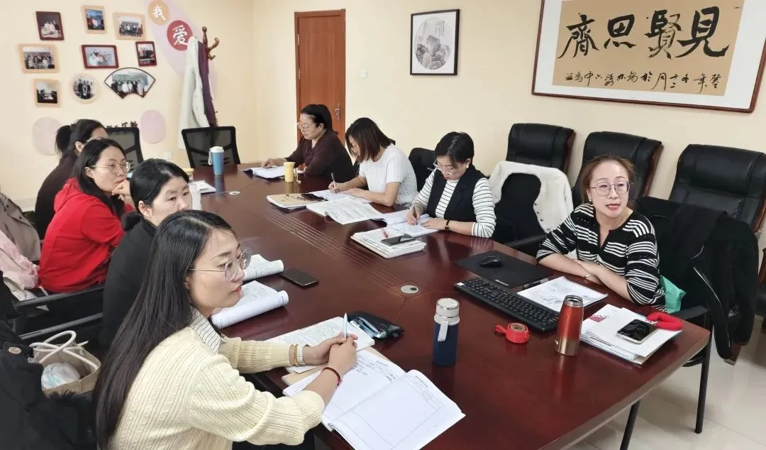 深耕细研启新程 凝心聚力战中考——锡林浩特市第六中学2026年复习备考第二阶段研讨会-第21张图片-四季读书网