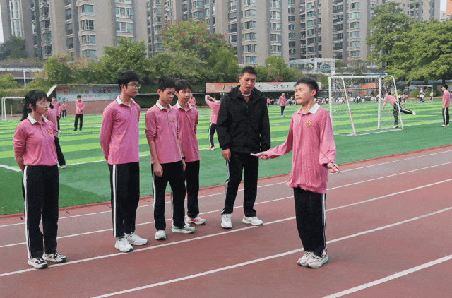 以体赋能备战中考 笃行不怠不负春光-第8张图片-四季读书网
