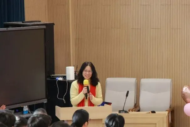 破浪逐光 赢在终章丨灵江中学初三中考百日誓师大会圆满举行 第9张 破浪逐光 赢在终章丨灵江中学初三中考百日誓师大会圆满举行 第9张