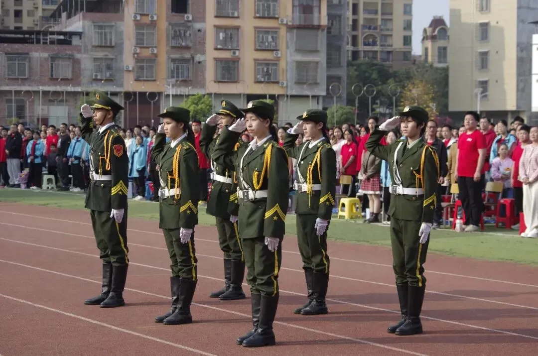 武鸣 | 2026届中考百日誓师大会【掌上武鸣】-第21张图片-四季读书网 武鸣 | 2026届中考百日誓师大会【掌上武鸣】-第21张图片-四季读书网