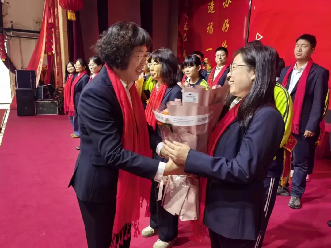 百日誓师燃斗志,逐梦中考启新程 | 树人教育学校2026届中考百日冲刺誓师大会 第40张