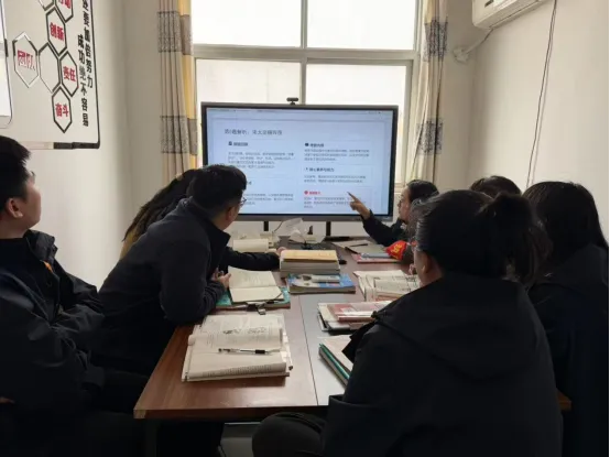 蓄势待发研备考,凝心聚力赢中考|夏津县双语中学初中数学、英语、历史学科备考经验汇报-第11张图片-四季读书网