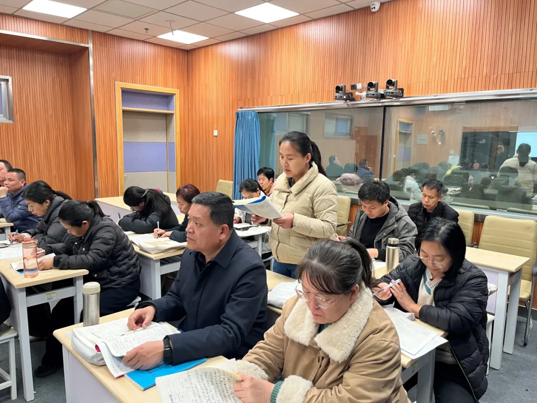 研思践悟促提升 对标学习备中考——高唐县时风中学教育集团初三数学教师赴高唐县第一实验中学开展教研学习活动-第10张图片-四季读书网