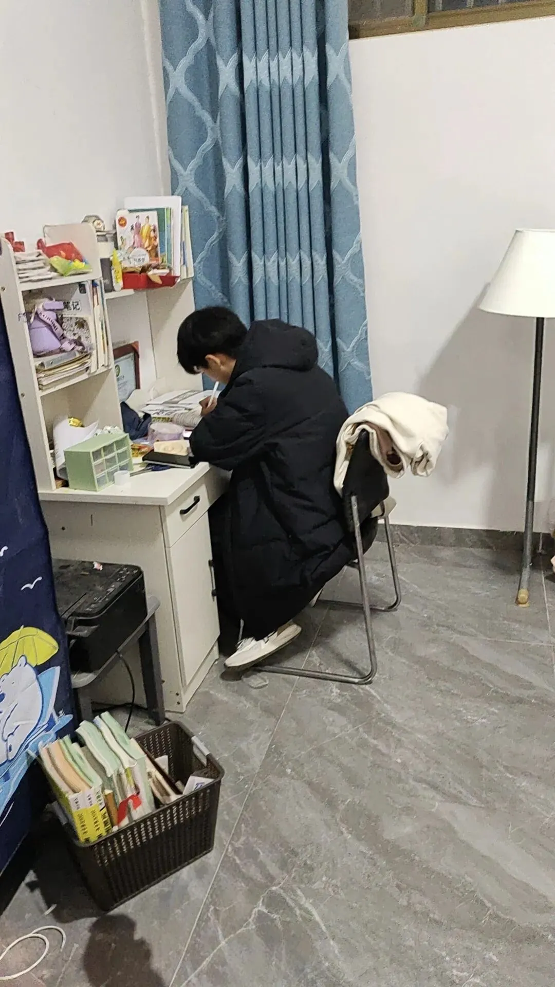 中考倒计时:百日攻坚,以笔为剑,不负韶华 第1张 中考倒计时:百日攻坚,以笔为剑,不负韶华 第1张