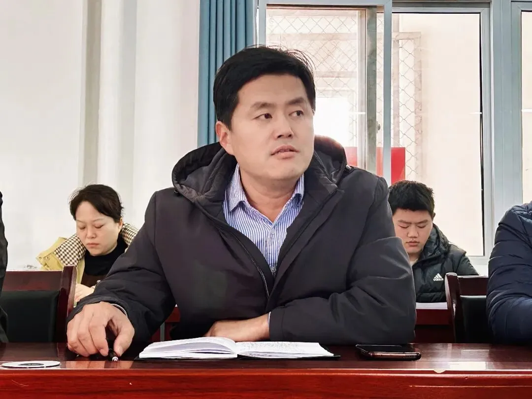 【大名县第七中学】凝心聚力备中考·砥砺前行创辉煌——大名县第七中学召开2026届备考会 第13张