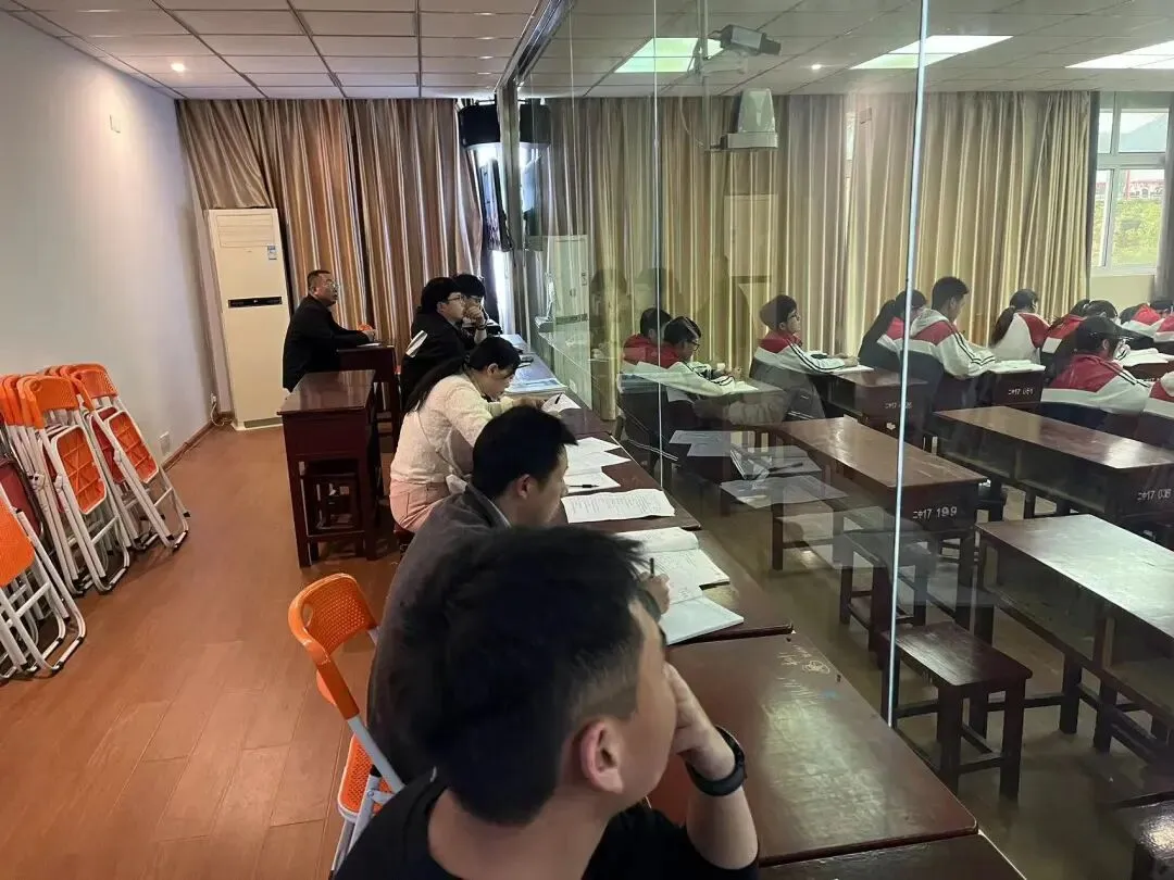 【正心教育】凝心聚力备中考 联研共进提质效——武夷山市第二中学片区教研联合体2026届备考工作会议顺利召开-第25张图片-四季读书网