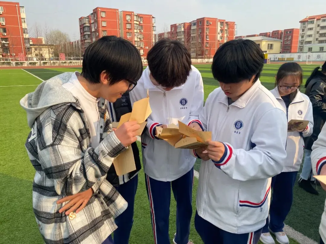 百日砺剑,决胜中考,青春无悔 逐梦远航——2026届顺义五中初三百日誓师大会-第35张图片-四季读书网