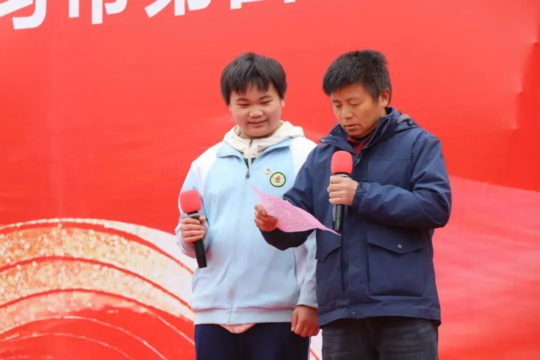 百日誓师燃斗志 冲刺中考启新程——都匀市第四中学隆重举行2026届九年级百日誓师大会 第16张