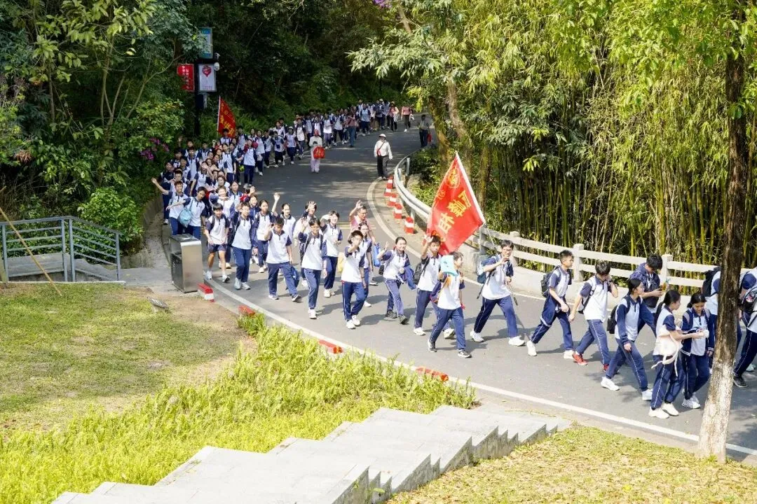 百日攻坚勇攀巅峰,青春逐梦决胜中考——白云外国语中学2026届初三百日誓师活动圆满举行 第61张