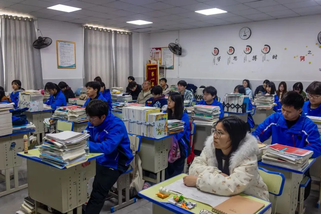 【精研模考,赋能备考】萍高高三模考讲评课护航学子冲刺高考 第19张