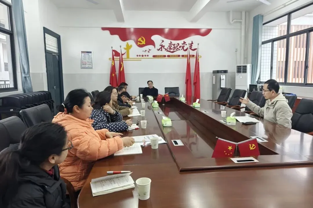 聚焦中考定航向 视导赋能促提升|云田学校初中部迎区教研中心毕业学科视导 第14张