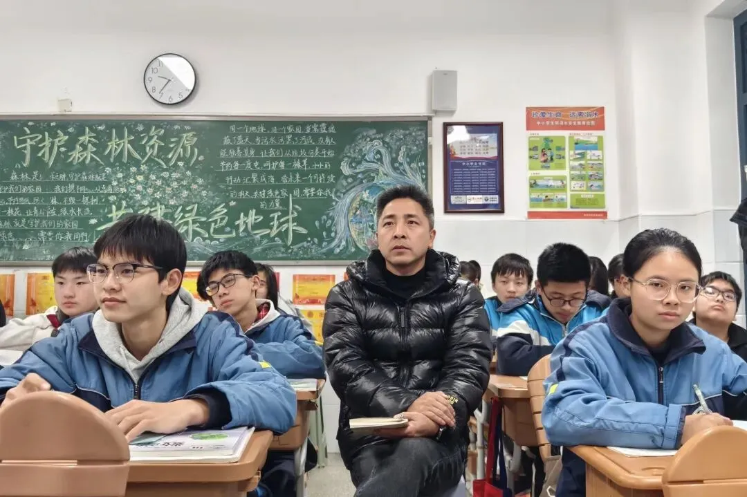 聚焦中考定航向 视导赋能促提升|云田学校初中部迎区教研中心毕业学科视导 第18张