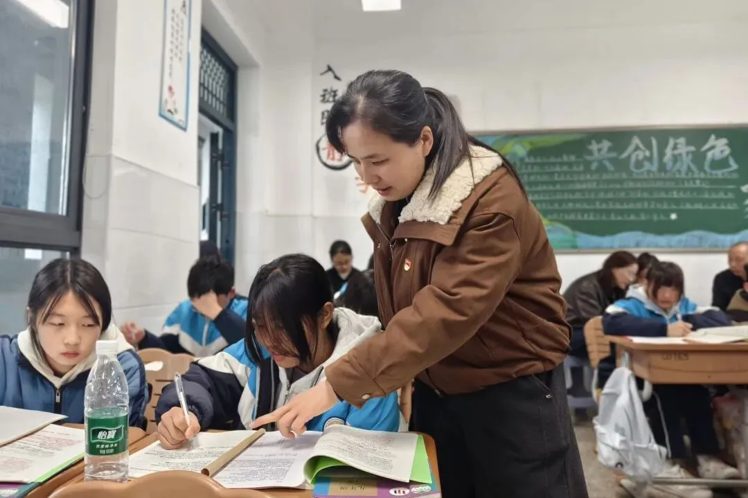 聚焦中考定航向 视导赋能促提升|云田学校初中部迎区教研中心毕业学科视导 第26张