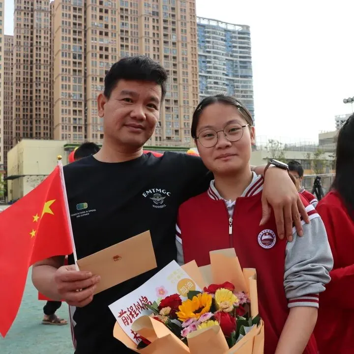 防城港市桃花湾中学2026年中考百日誓师大会圆满举行 第19张