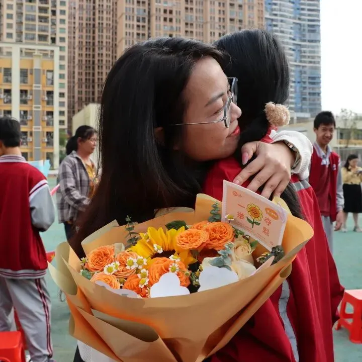 防城港市桃花湾中学2026年中考百日誓师大会圆满举行 第20张
