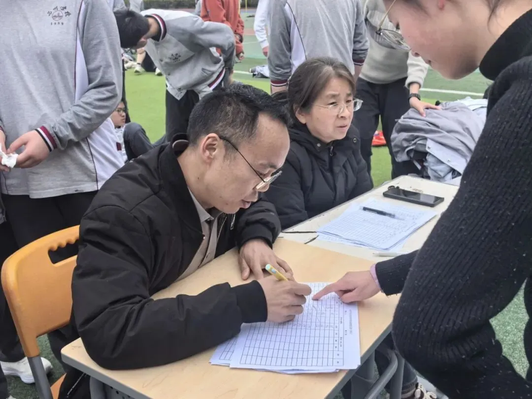 以测促练 备战中考——我校初三体育中考模拟测试圆满完成 第18张