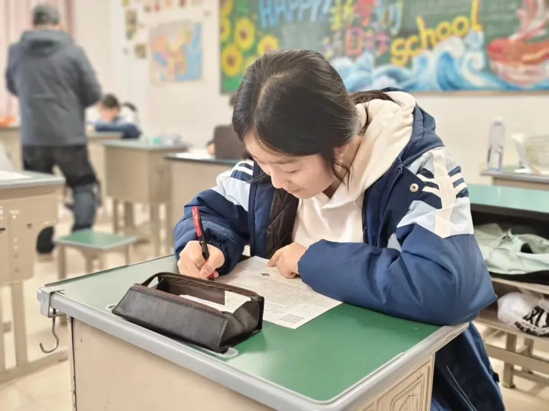 严阵以待迎模考 凝心聚力战高考——南昌市致远双语学校2026届高三“一模”测试圆满结束 第17张 严阵以待迎模考 凝心聚力战高考——南昌市致远双语学校2026届高三“一模”测试圆满结束 第17张