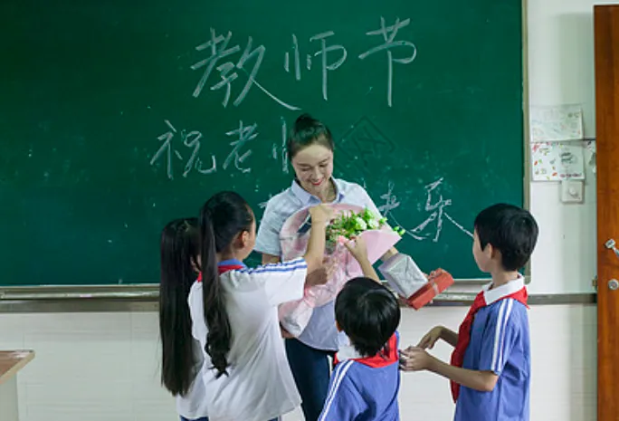 【判断推理】逻辑判断秒杀技巧,附真题解析 第31张