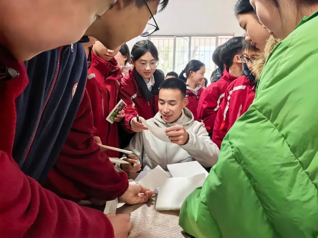 榴籽同心,逐梦中考—— 坪坝初级中学中考冲刺动员大会燃情启幕 第26张