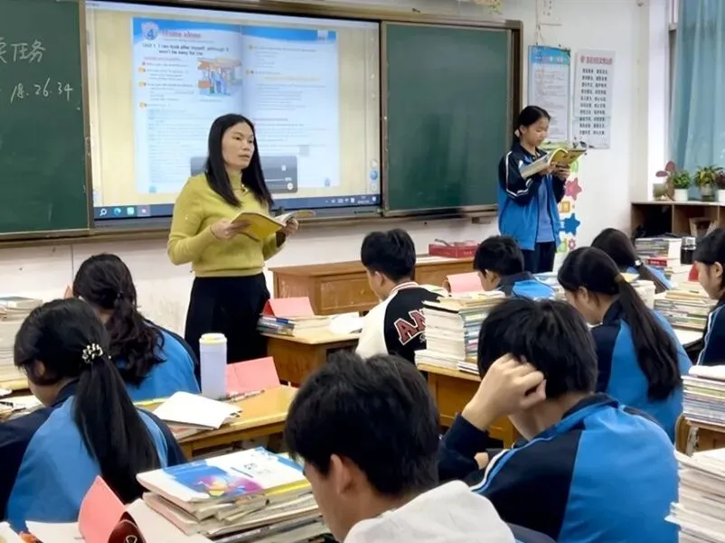 电白区实验中学隆重召开2026年中考提质增效动员大会 第89张