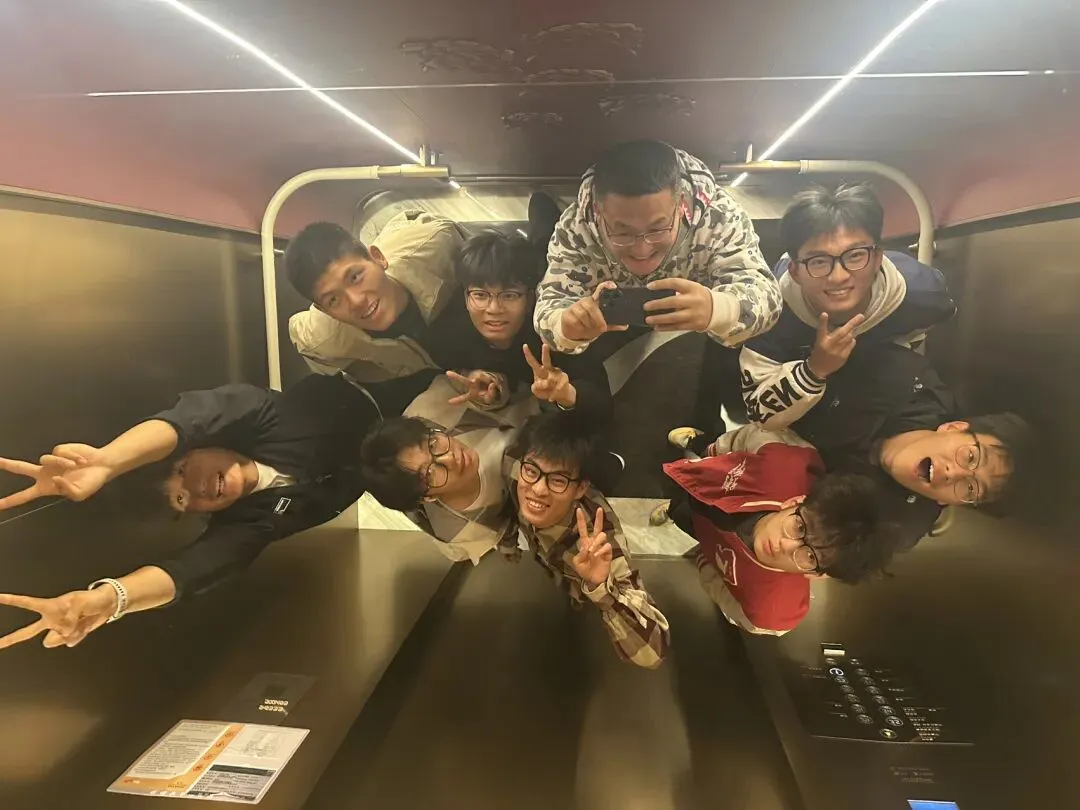 体育中考倒计时20天:比“没天赋”更可怕的,是父母亲手递上的“放弃许可证” 第1张