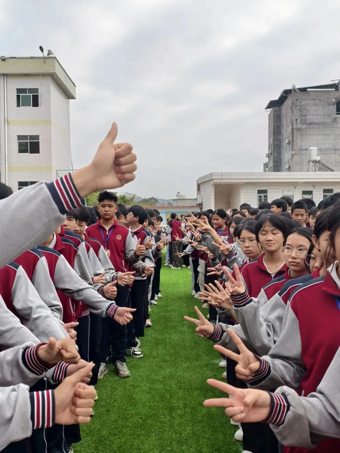乘势而上百日笃行 决战六月圆梦中考——万龙中学2026年中考百日誓师大会圆满举行 第35张