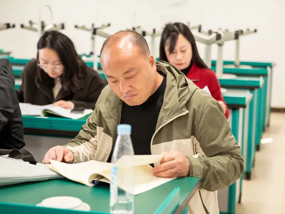 聚焦素养·精准施策·共赢中考 | 盘龙区财大附中、盘龙区云才文翰学校2026届复习备考联合教研交流会圆满举行 第41张