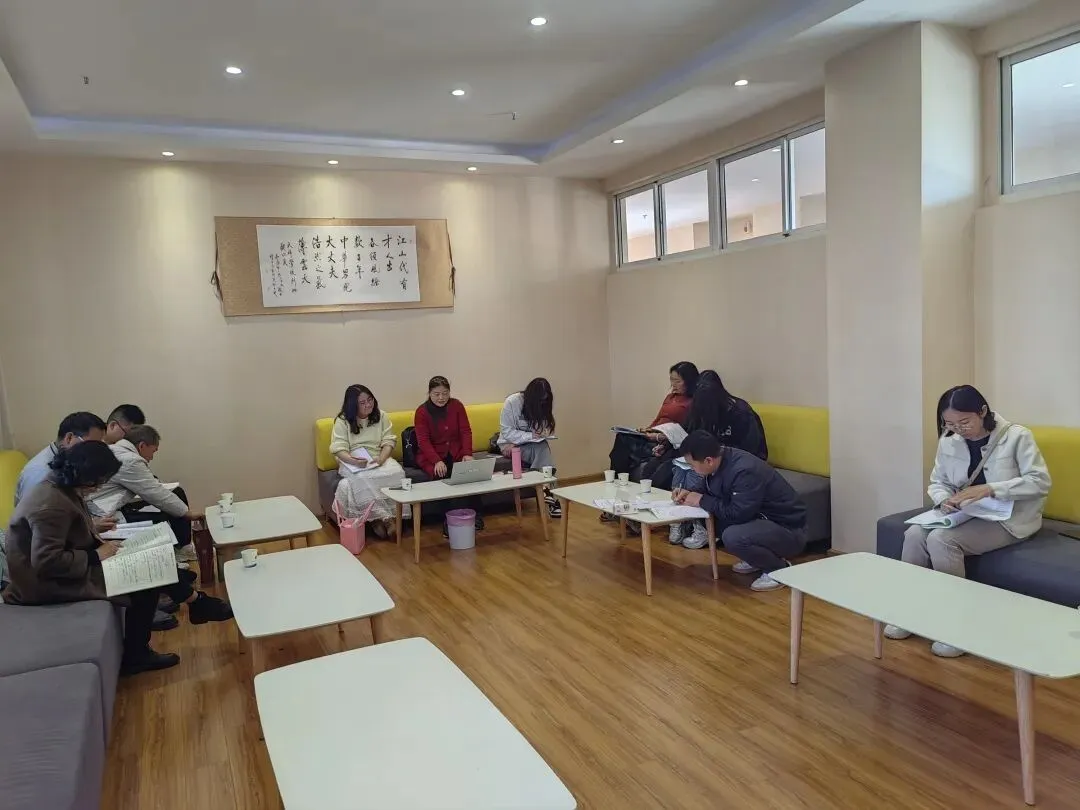 聚焦素养·精准施策·共赢中考 | 盘龙区财大附中、盘龙区云才文翰学校2026届复习备考联合教研交流会圆满举行 第47张