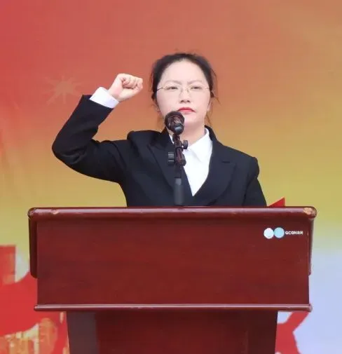 直击中考百日誓师|热血沸腾!钦州市第五中学这场大会超燃! 第25张