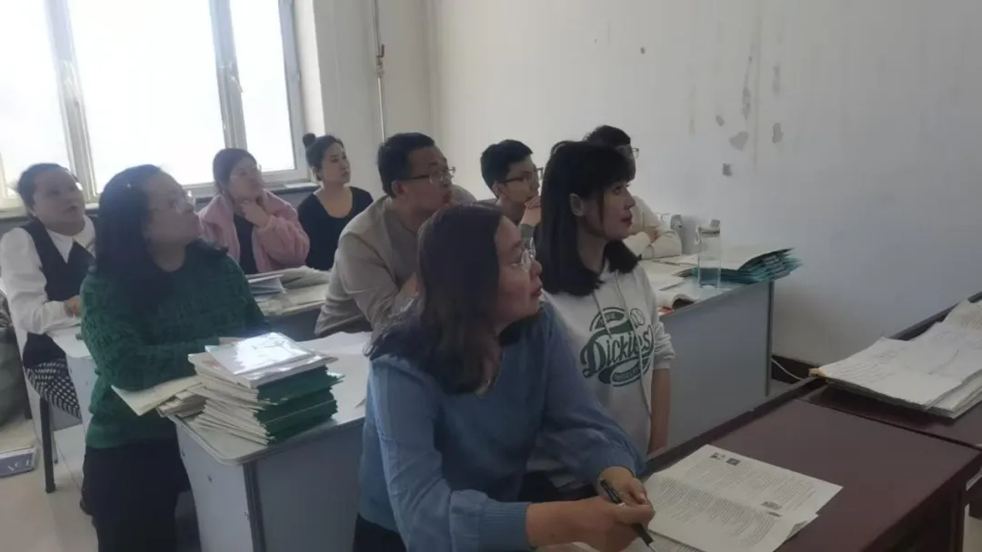 【校园新闻】聚焦新课标,研析中考新题型——三江联合学校英语教研组主题教研活动纪实 第4张
