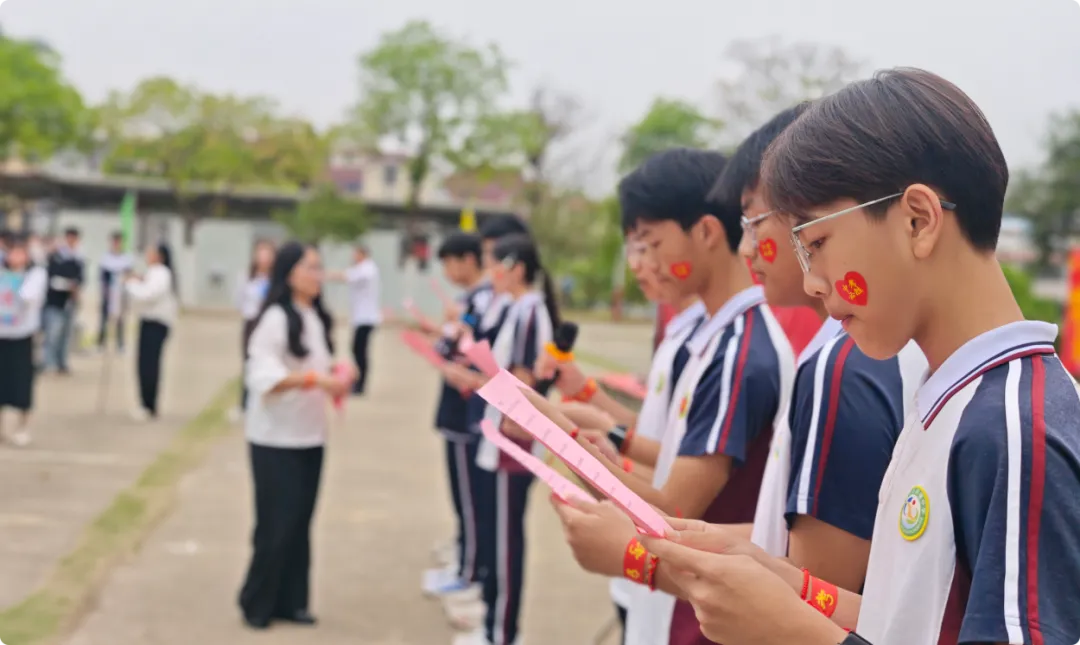 少年奋发立凌云壮志 百日鏖战夺中考胜利——英德市石灰铺中学2026年百日誓师大会-第36张图片-四季读书网