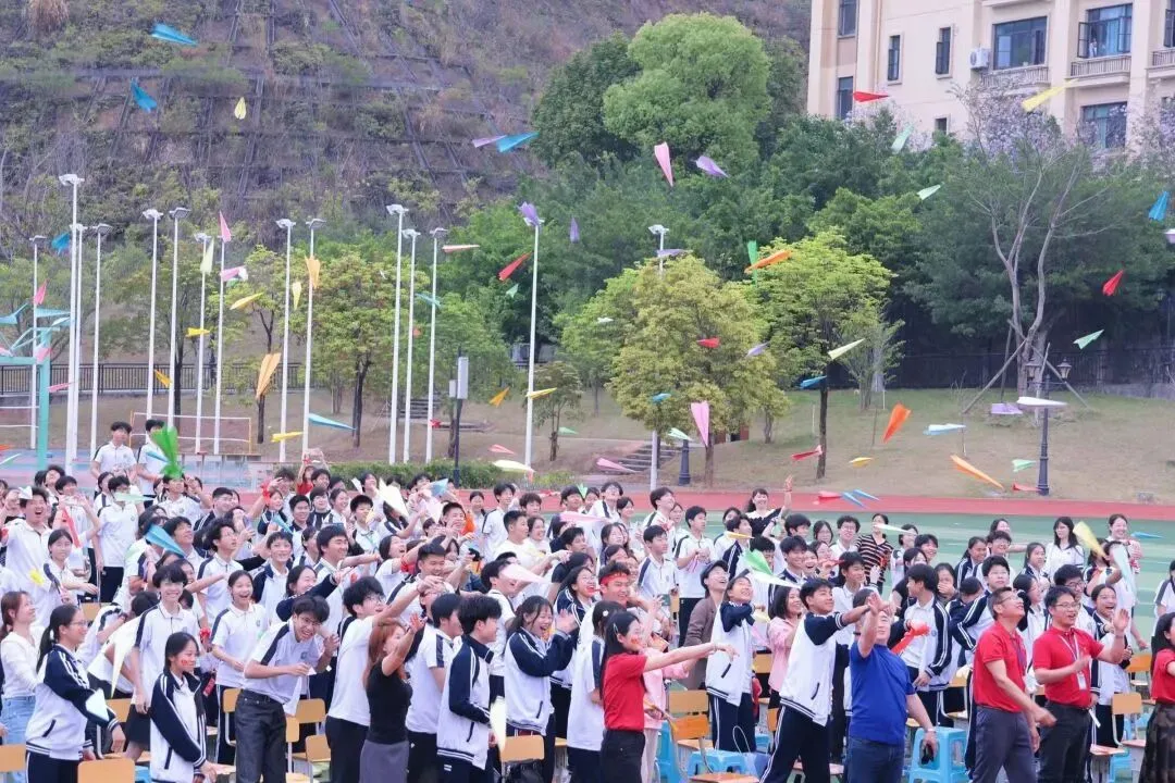 【中考加油站】奋战百日 不负韶华——清城区银湖初级中学2026届九年级百日动员大会 第53张