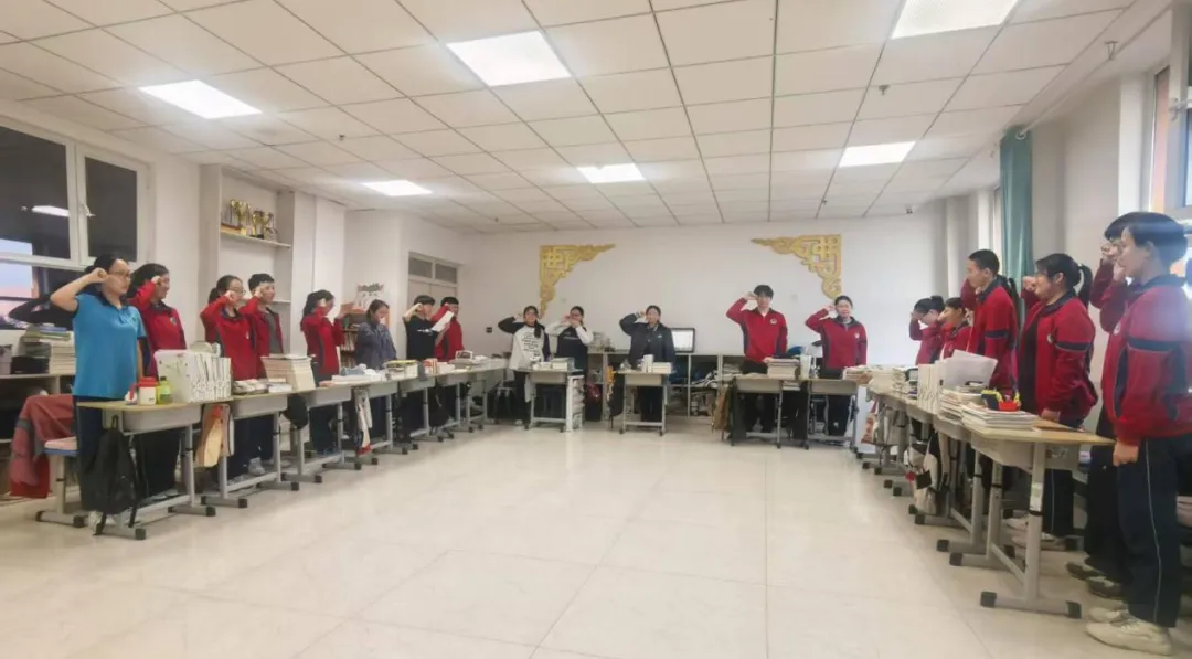 百日砺剑,逐梦中考!初三91班百日誓师大会圆满举行 第13张