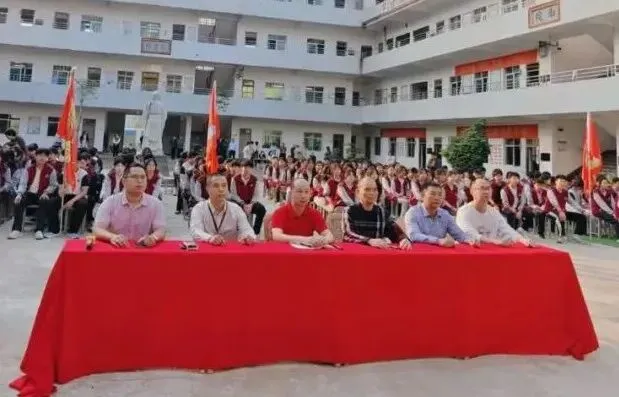 百日磨剑试锋芒!文葵中学 2026 届中考百日誓师大会燃动校园 第14张