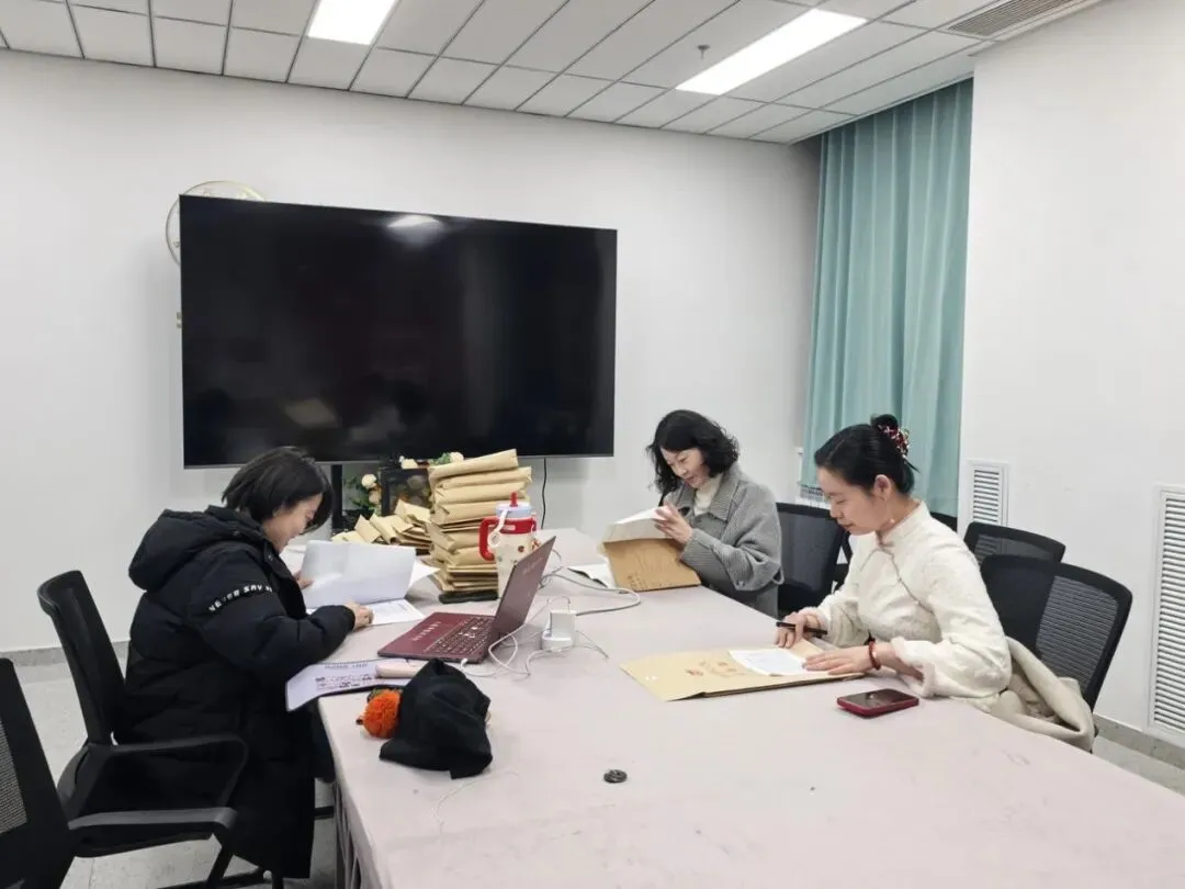 夯实教学质量基础:艺术设计学院完成期末试卷专项互查 第2张