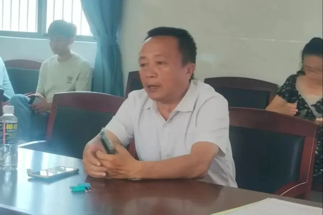 我校顺利召开2026年中考备考会议 第2张 我校顺利召开2026年中考备考会议 第2张