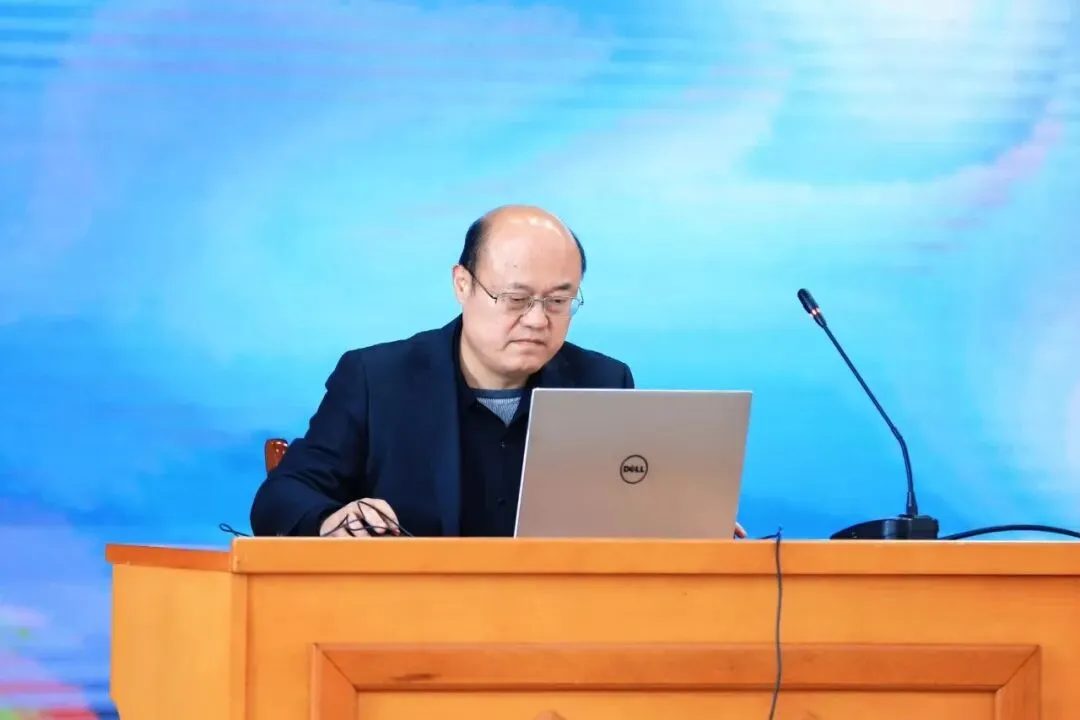 深耕真题巧破题,温情教学润心田 第15张