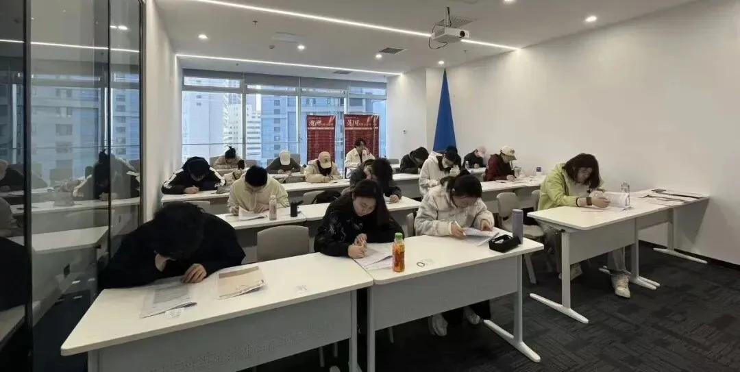 3.21天津新航道雅思模考回顾 | 从笔试到口语,一次真正的“全真”体验! 第3张 3.21天津新航道雅思模考回顾 | 从笔试到口语,一次真正的“全真”体验! 第3张