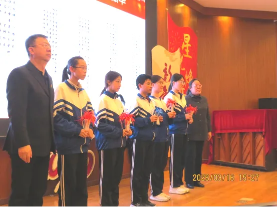 【策马百日砺锋芒 逐梦中考展韶华——大连市第五中学举行2026届初三年级大会】 第29张 【策马百日砺锋芒 逐梦中考展韶华——大连市第五中学举行2026届初三年级大会】 第29张