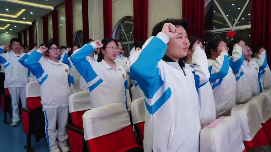 逐梦前行,为梦而战 ——长安三中中考复习励志动员会圆满举行 第22张