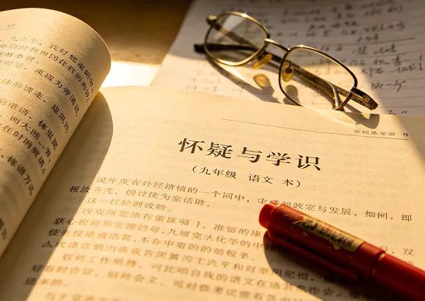 九年级这篇经典课文,藏着中考作文的“核心考点”与实用素材 第8张 九年级这篇经典课文,藏着中考作文的“核心考点”与实用素材 第8张