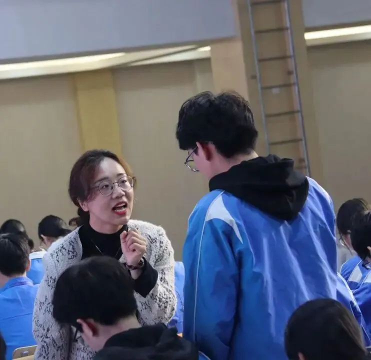 聚力研思 迎战中考 第13张