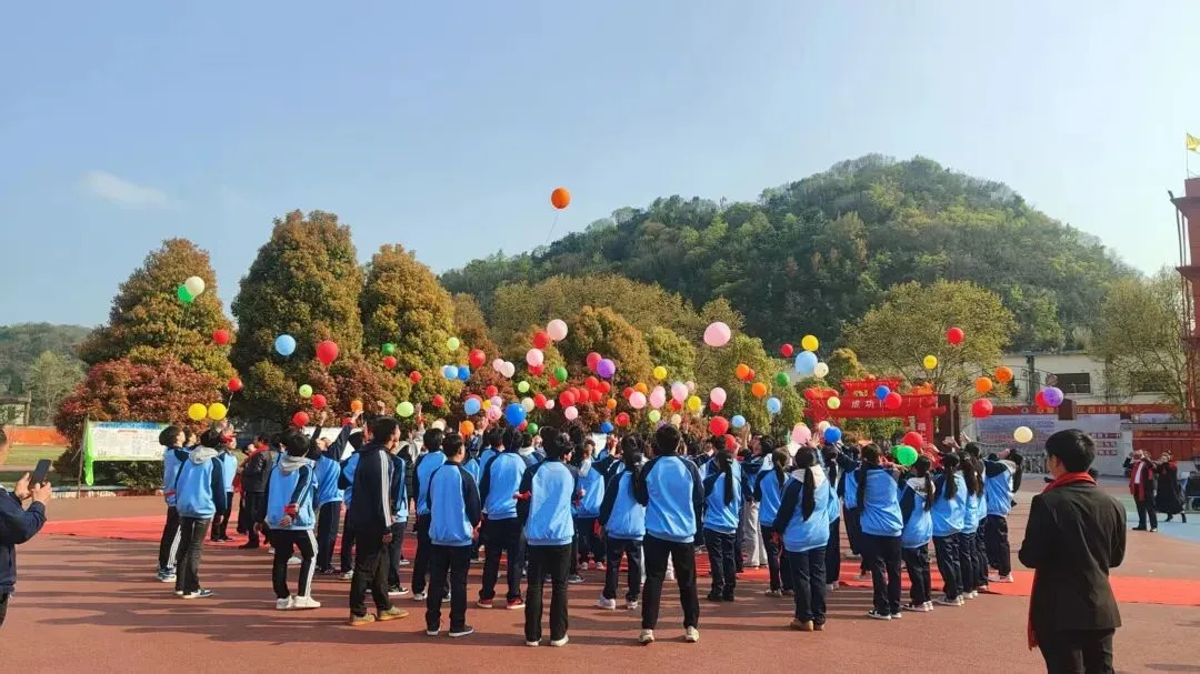 安顺开发区百川学校2026年中考百日誓师大会 第18张 安顺开发区百川学校2026年中考百日誓师大会 第18张