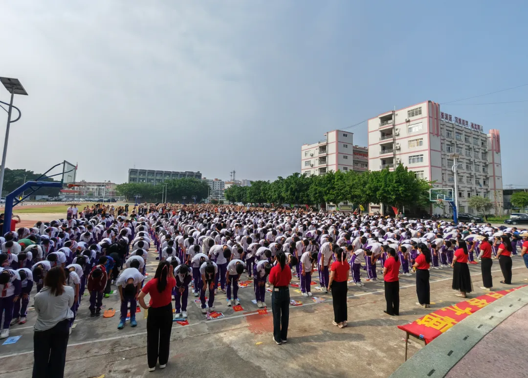 百日冲刺战中考,凝心聚力创辉煌 | 城东学校2026年八、九年级百日誓师大会 第31张