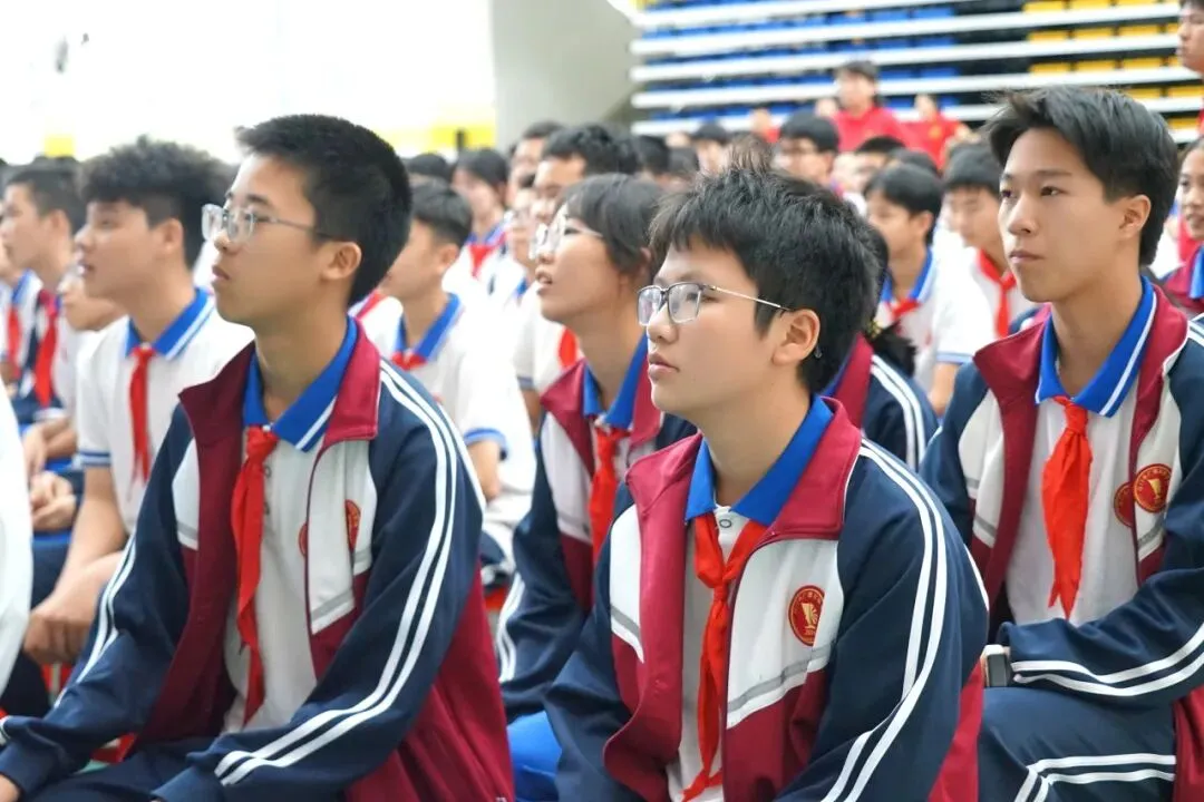 冲刺百日 赢在中考 | 江门市广德实验学校2026年中考百日誓师大会圆满举行-第17张图片-四季读书网 冲刺百日 赢在中考 | 江门市广德实验学校2026年中考百日誓师大会圆满举行-第17张图片-四季读书网
