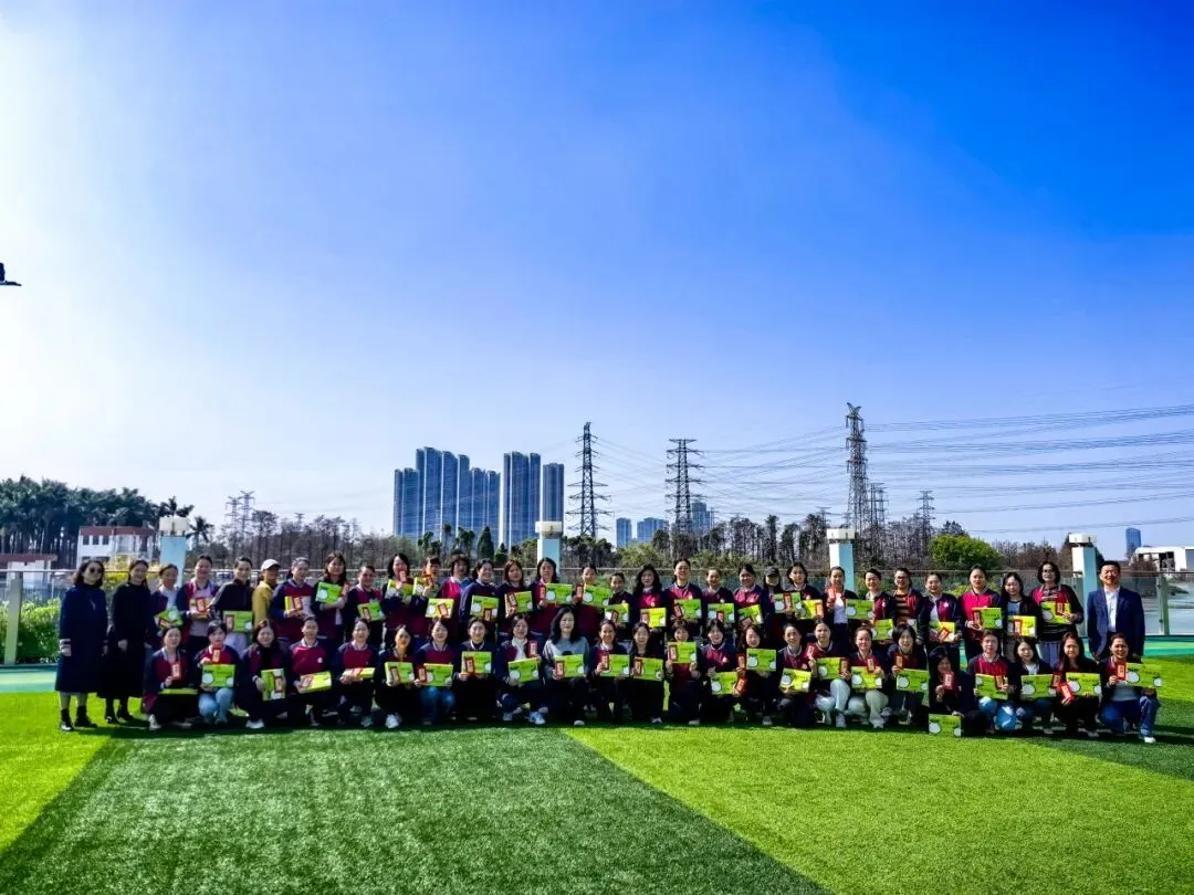 百日逐光,鼎湖为证,中考当歌 ——致恒润实验学校2026届初三学子-第33张图片-四季读书网