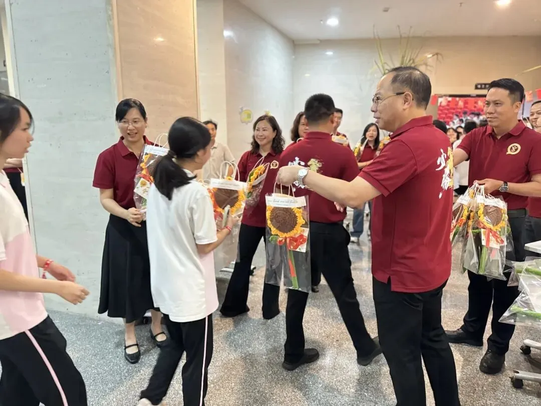 砺剑百日,决胜中考——顺德区实验中学举行2026届初三年级百日誓师大会 第3张