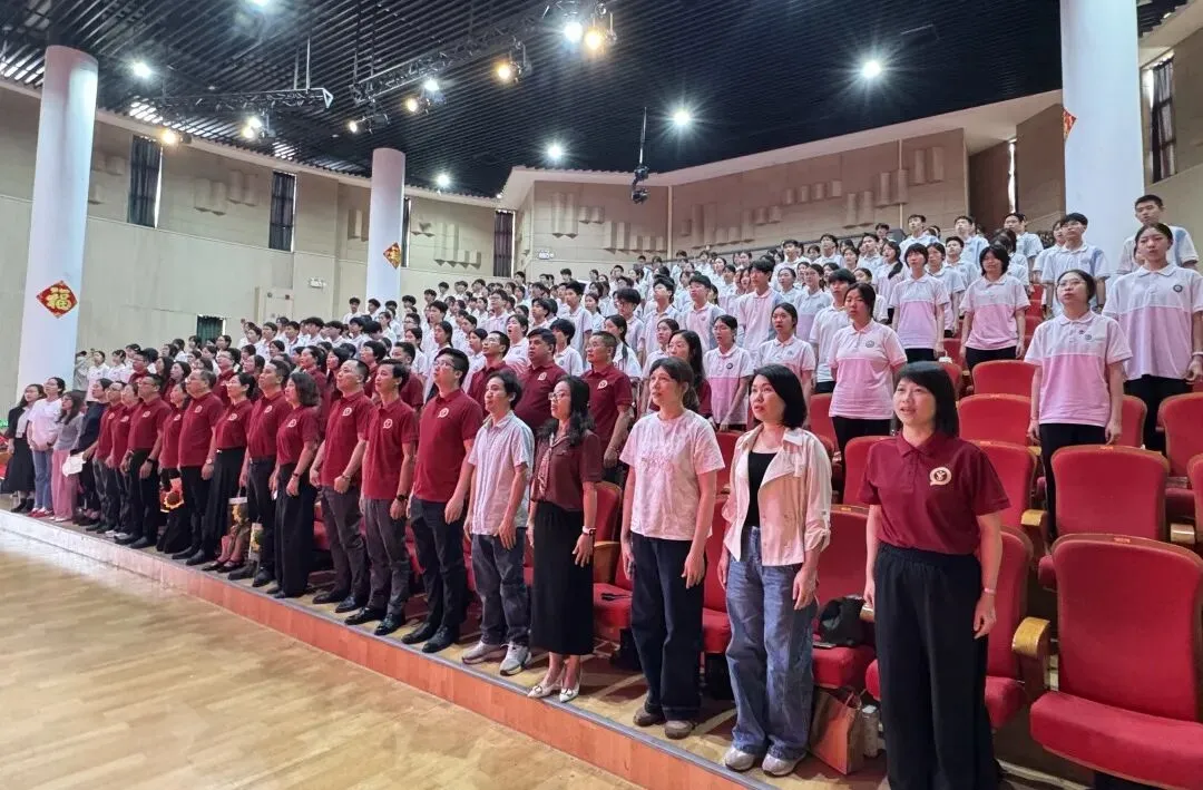 砺剑百日,决胜中考——顺德区实验中学举行2026届初三年级百日誓师大会 第13张
