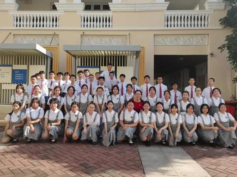 学生中考路上的“点灯人” | 走进龙外(集团)新亚洲学校“四有”好老师张静-第9张图片-四季读书网 学生中考路上的“点灯人” | 走进龙外(集团)新亚洲学校“四有”好老师张静-第9张图片-四季读书网